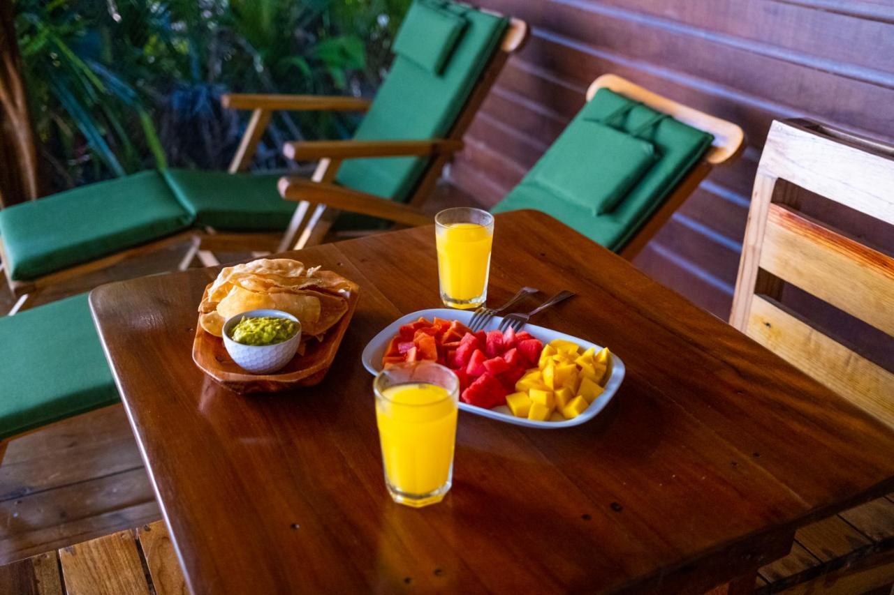 Casa Cayuco Eco-Adventure Lodge Μπόκας ντελ Τόρο Εξωτερικό φωτογραφία