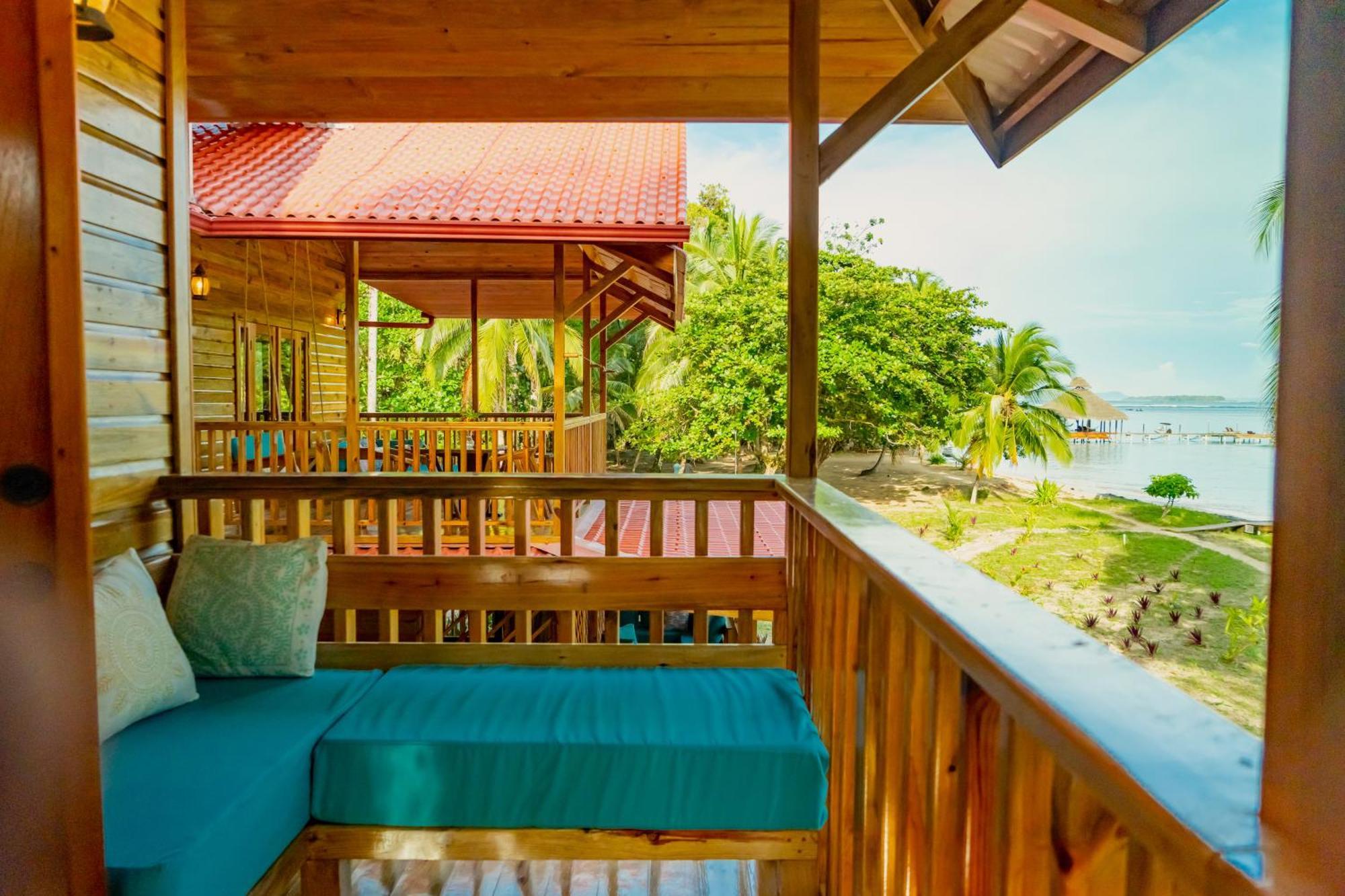 Casa Cayuco Eco-Adventure Lodge Μπόκας ντελ Τόρο Εξωτερικό φωτογραφία