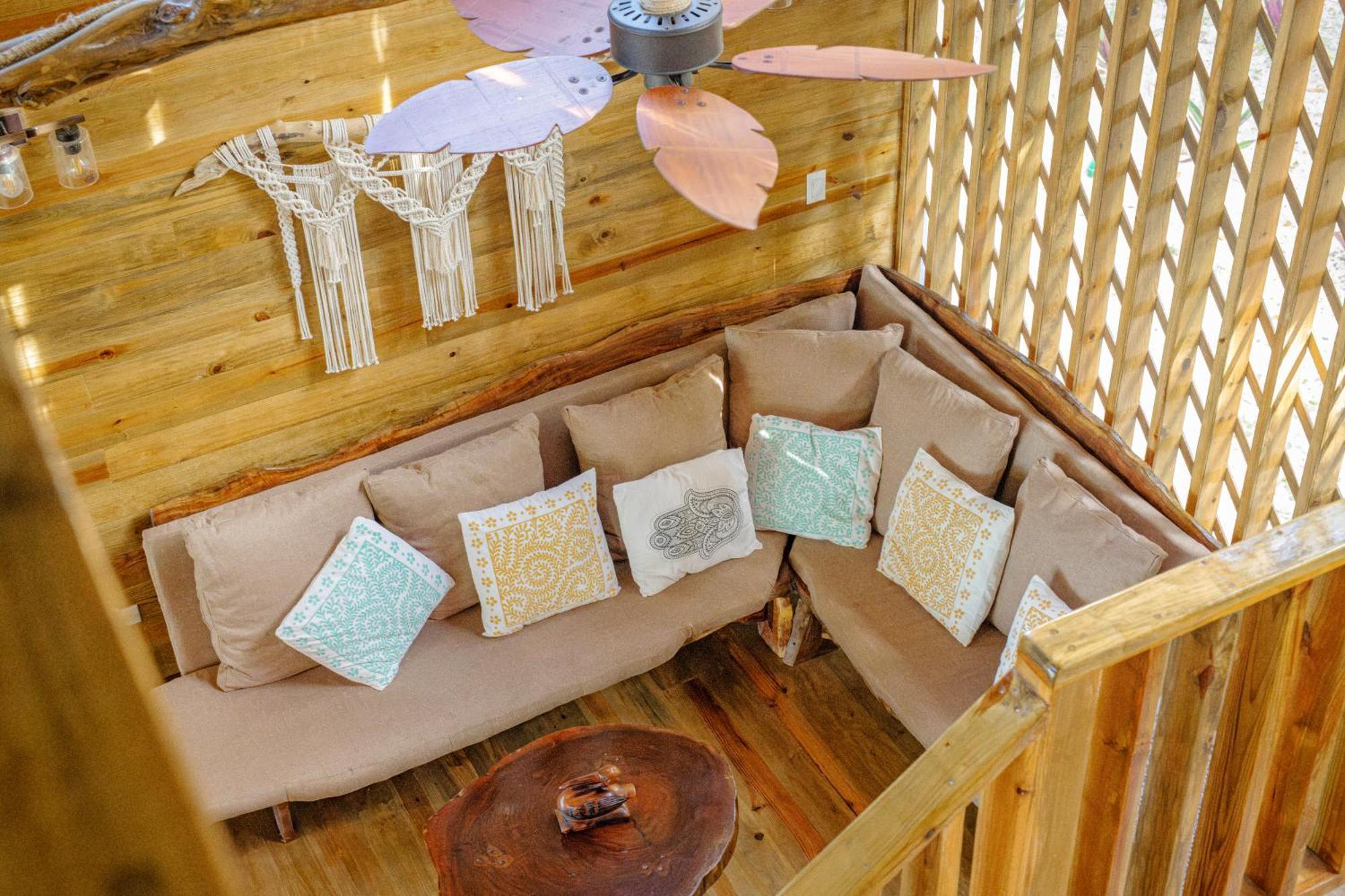 Casa Cayuco Eco-Adventure Lodge Μπόκας ντελ Τόρο Εξωτερικό φωτογραφία