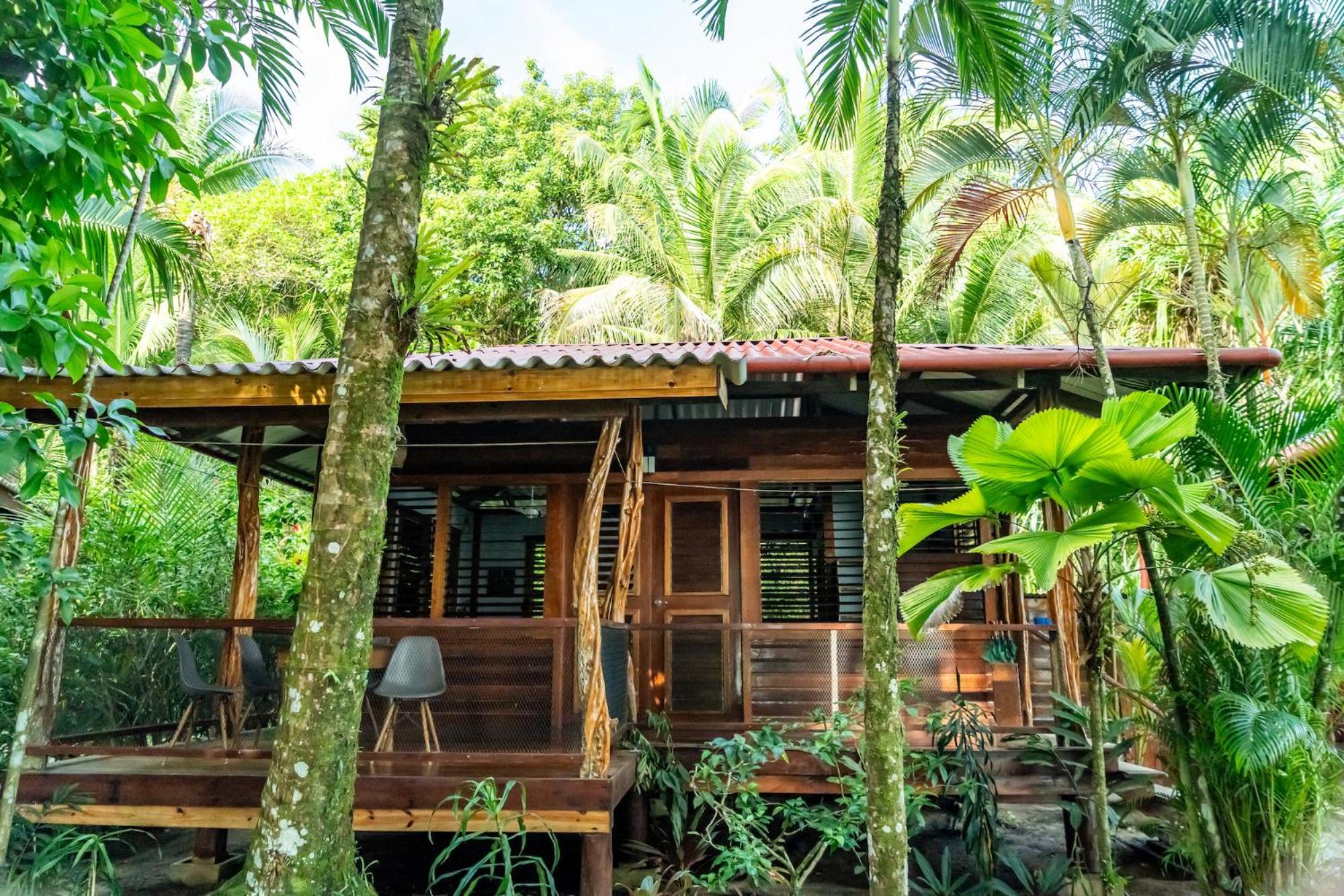 Casa Cayuco Eco-Adventure Lodge Μπόκας ντελ Τόρο Εξωτερικό φωτογραφία